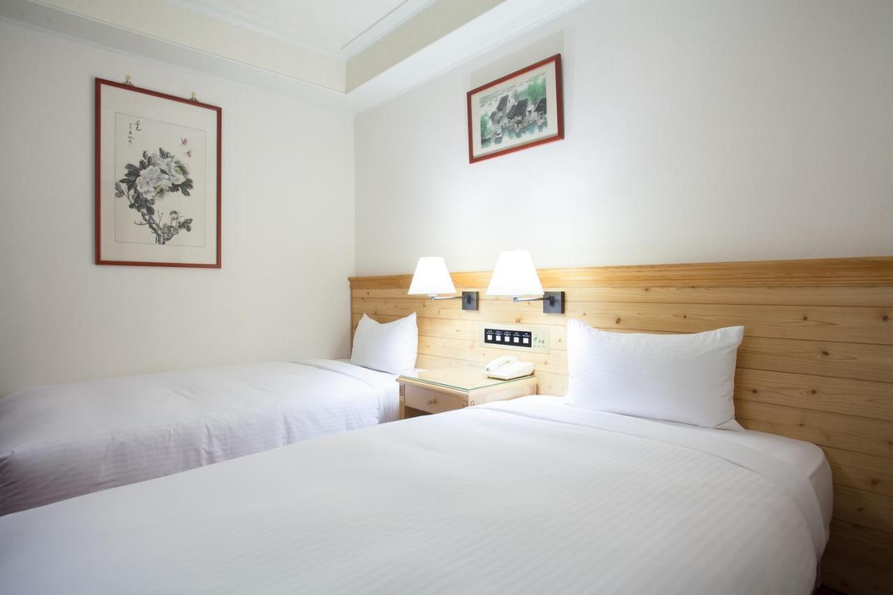 Hara Zuru Hotel Таоюань Екстер'єр фото