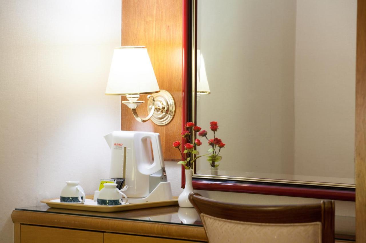 Hara Zuru Hotel Таоюань Екстер'єр фото